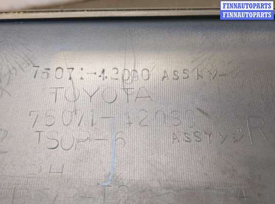купить Молдинг двери на Toyota RAV 4 2000-2005
