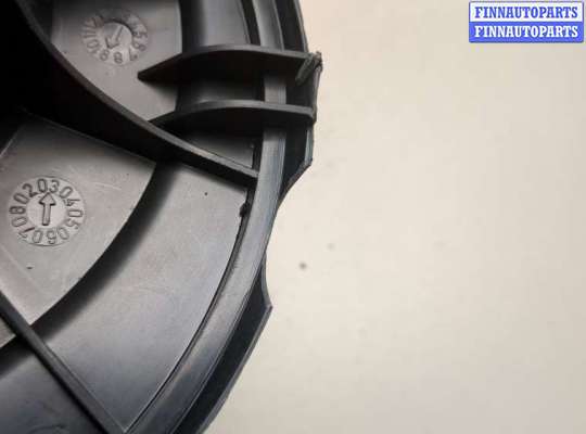 купить Двигатель отопителя (моторчик печки) на Volkswagen Golf 5 2003-2009