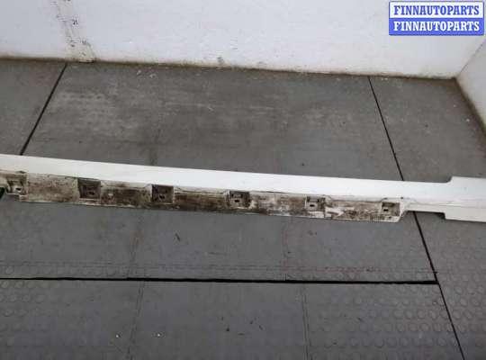 купить Накладка на порог на Volkswagen Passat 8 2015-