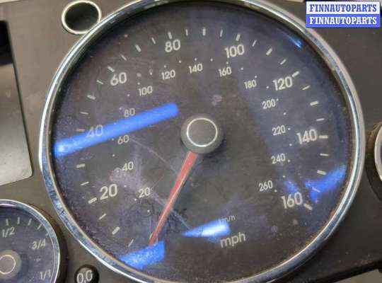 купить Щиток приборов (приборная панель) на Volkswagen Touareg 2002-2007