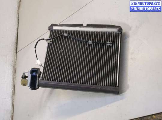 Испаритель кондиционера на Toyota FJ Cruiser