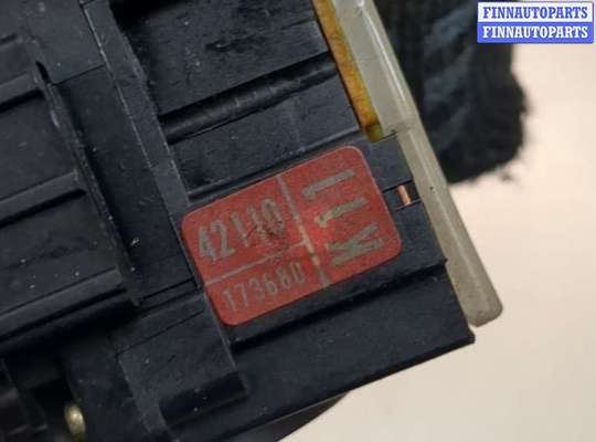 купить Переключатель дворников (стеклоочистителя) на Toyota RAV 4 2000-2005