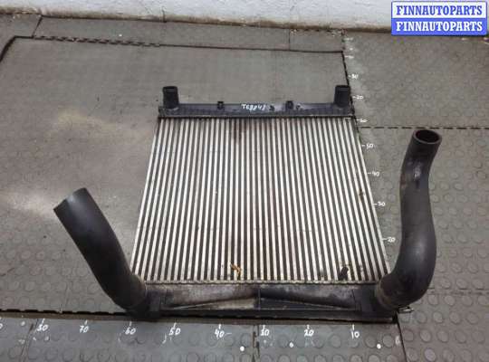Радиатор интеркулера LRD3388 на Land Rover Range Rover 3 (LM) 2002-2012