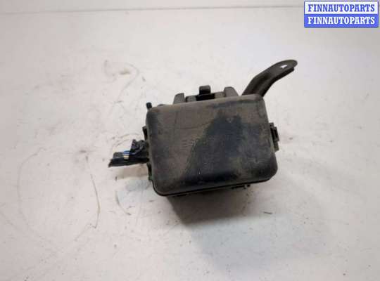 купить Блок реле на Toyota Highlander 2 2007-2013