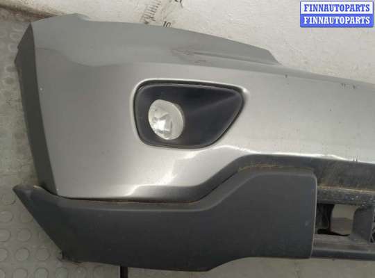 Бампер передний на Jeep Grand Cherokee IV (WK2)