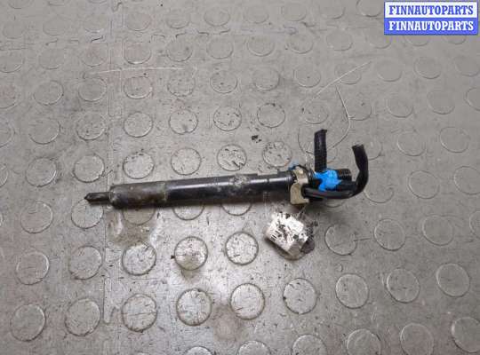 купить Форсунка топливная на Mercedes C W204 2006-2015