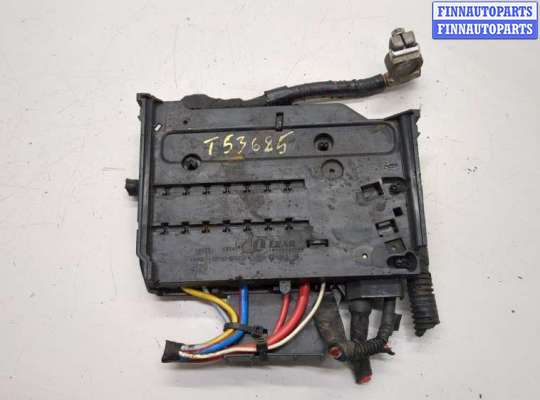 Блок предохранителей FO1896493 на Ford Focus 3 2011-2015