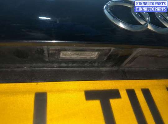 купить Петля крышки багажника на Audi A4 (B8) 2007-2015