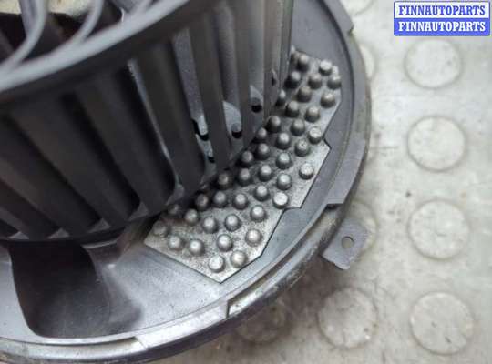 купить Двигатель отопителя (моторчик печки) на Volkswagen Touran 2003-2006