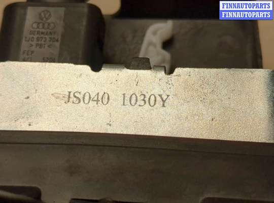 купить Замок багажника на Volkswagen Passat 6 2005-2010