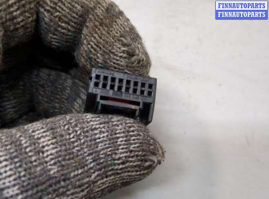 купить Зеркало боковое на Volkswagen Golf 6 2008-2012