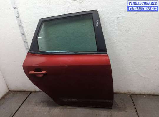 Стекло боковое двери на Kia Ceed I (ED)