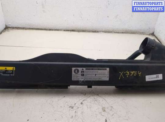 Воздухозаборник VG2738043 на Volkswagen Golf 7 2012-2020