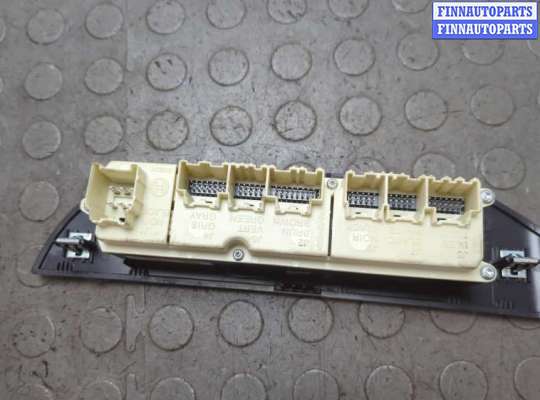 купить Кнопка стеклоподъемника (блок кнопок) на Chevrolet Tahoe 2006-2014