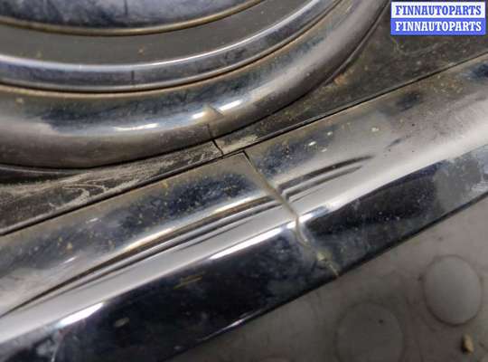 купить Решетка радиатора на Volkswagen Tiguan 2007-2011