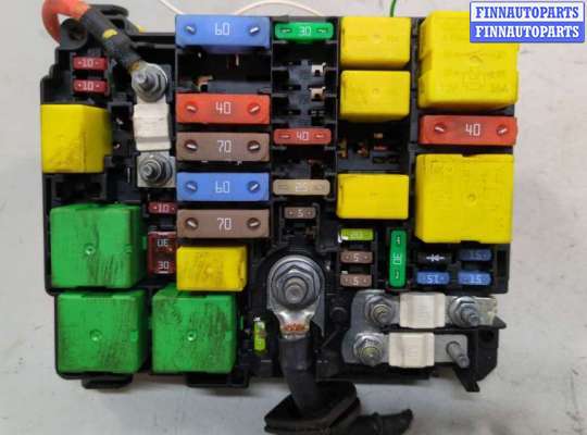 купить Блок предохранителей на Peugeot 308 2013-2021