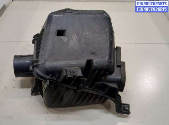 Корпус воздушного фильтра NS953112 на Infiniti QX56 2010-2013