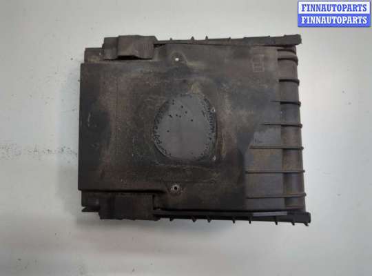 Крышка блока предохранителей SK523689 на Skoda Octavia (A5) 2004-2013