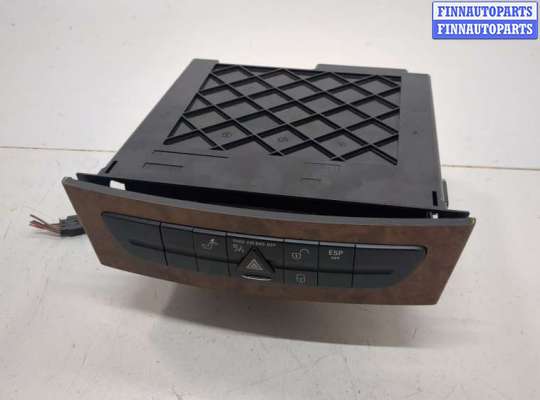 Проигрыватель, чейнджер CD/DVD MB1574056 на Mercedes CLS C219 2004-2010
