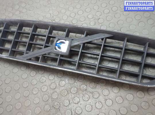 купить Решетка радиатора на Volvo XC90 2002-2014