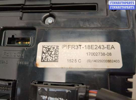 купить Панель управления магнитолой на Ford Mustang 2014-2017