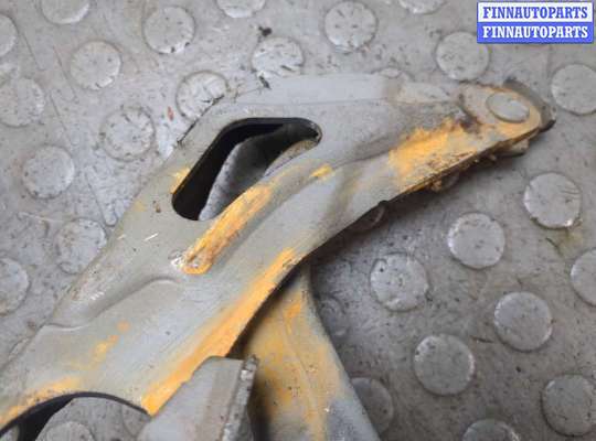 купить Петля капота на KIA Sportage 2010-2016