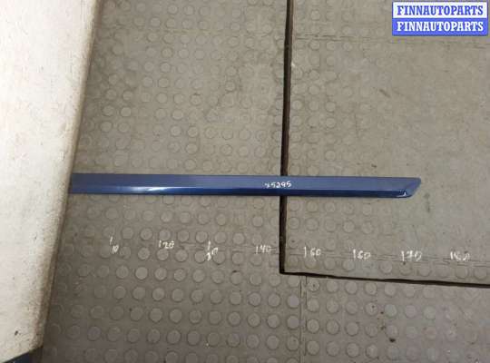 Молдинг двери SK506939 на Skoda Octavia (A5) 2004-2013