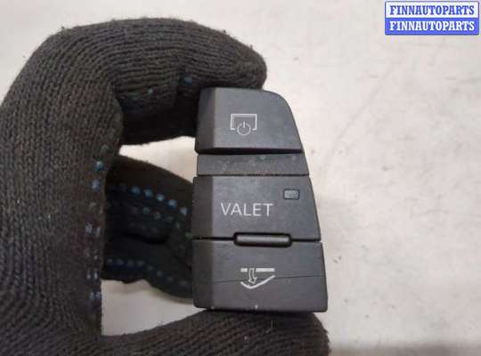 купить Кнопка управления бортовым компьютером на Audi Q7 2005-2015