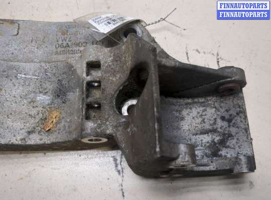 купить Кронштейн крепления генератора на Volkswagen Golf 4 1997-2005