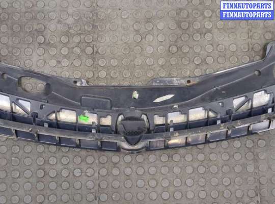 купить Решетка радиатора на Opel Astra H 2004-2010