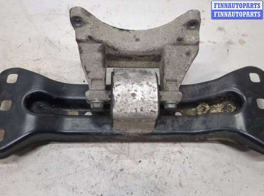 Подушка крепления КПП MB1394849 на Mercedes C W204 2007-2013