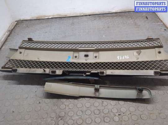 купить Решетка радиатора на Chevrolet Trailblazer 2001-2010