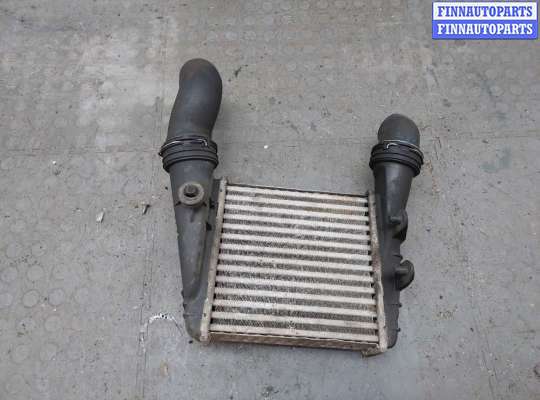 купить Радиатор интеркулера на Volkswagen Passat 5 2000-2005