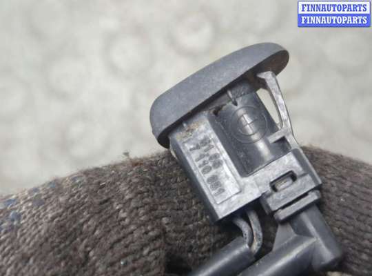 купить Форсунка омывателя стекла на BMW 1 E87 2004-2011