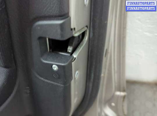 Ручка двери наружная на Mercedes-Benz C (W203)