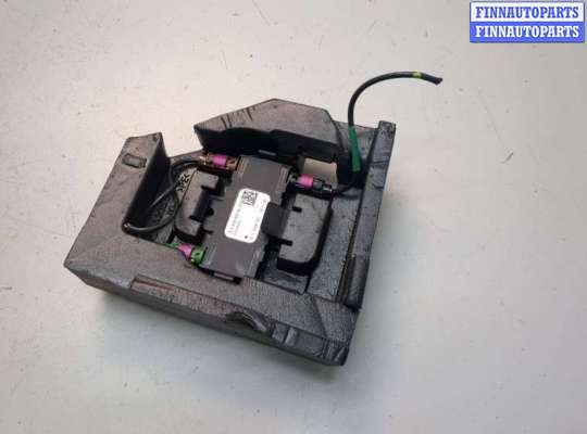 Купить Усилитель антенны на Mercedes GLC X253 2015-2022 Усилитель антенны MB1613133 на Mercedes GLC X253 2015-2022