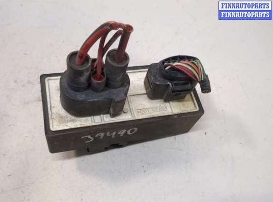 купить Блок управления вентиляторами на Volkswagen Golf 4 1997-2006