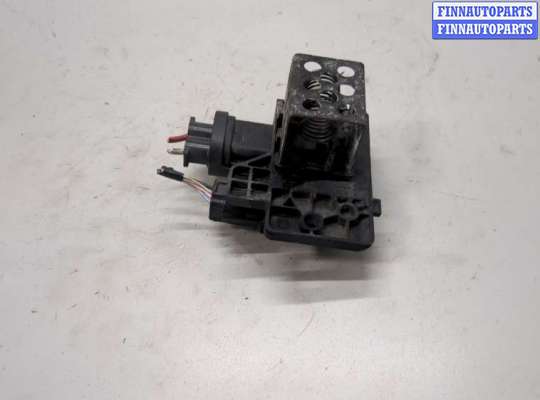 купить Реле вентилятора на Dacia Sandero 2013-2020