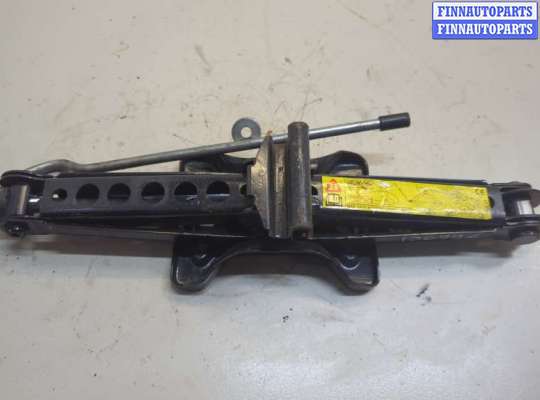 Домкрат VL548559 на Volvo V50 2004-2012