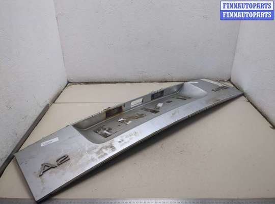 Планка подсветки номера на Audi A2 (8Z)