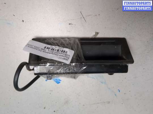 Кнопка открывания багажника с крышки VG2729517 на Volkswagen Bora 1998-2005