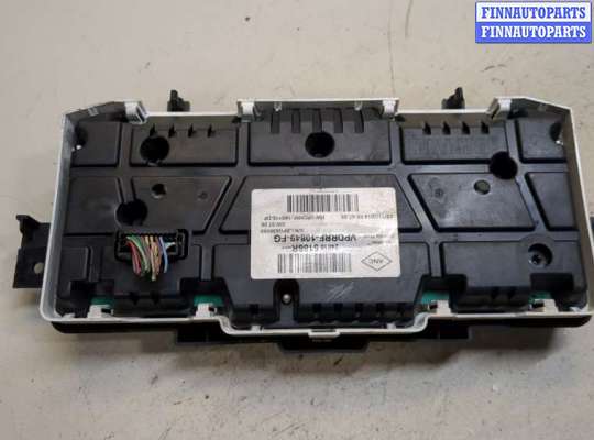 купить Щиток приборов (приборная панель) на Renault Trafic 2014-2025