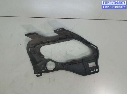 купить Кронштейн фары противотуманной (галогенки) на Mercedes C W204 2006-2015