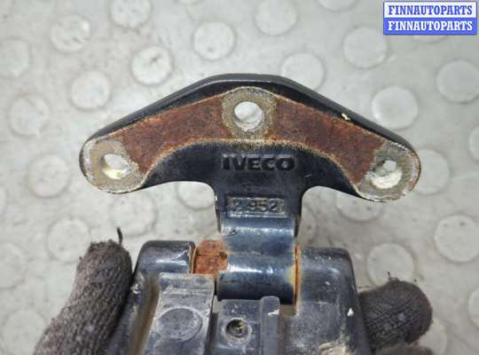 купить Петля двери на Iveco Daily 3 2000-2005