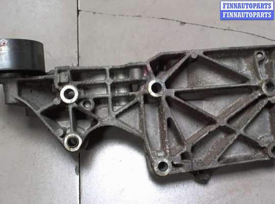 купить Кронштейн компрессора кондиционера на Volkswagen Passat 6 2005-2010