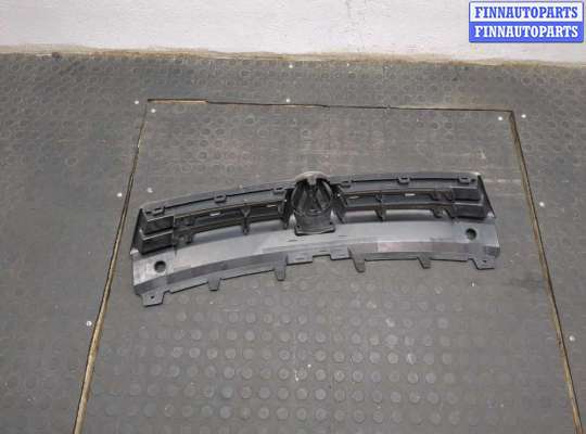 купить Решетка радиатора на Volkswagen Polo 2009-2014