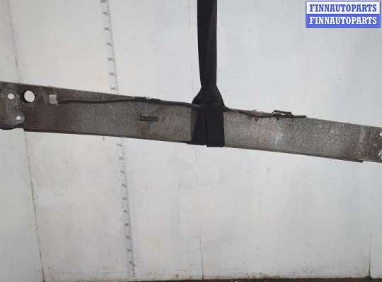 Усилитель бампера TT939528 на Toyota Prius 2003-2009