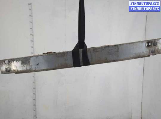 купить Усилитель бампера на Toyota Prius 2003-2009