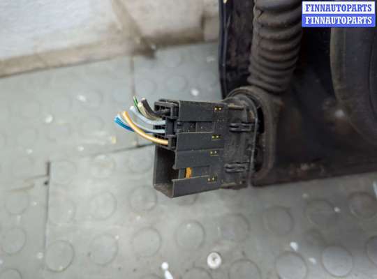 купить Стекло боковой двери на Ford C-Max 2002-2010