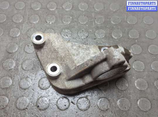 купить Кронштейн полуоси на Opel Signum